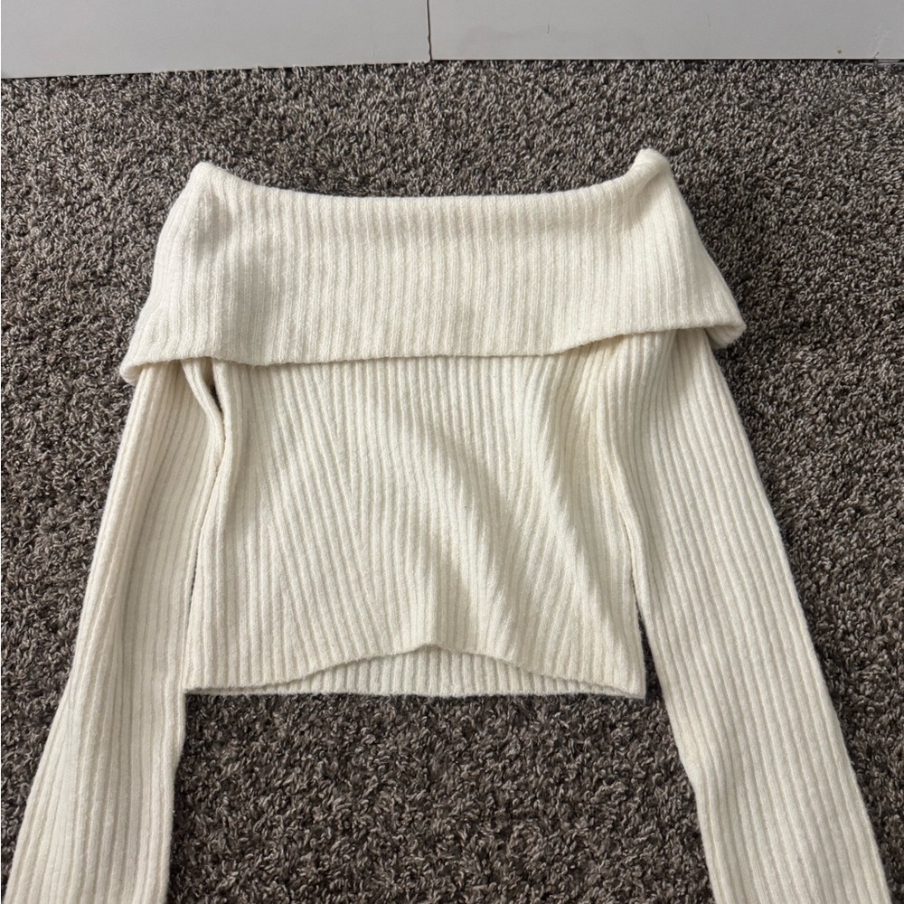 H&M Off-Shoulder Ribbed White Sweater